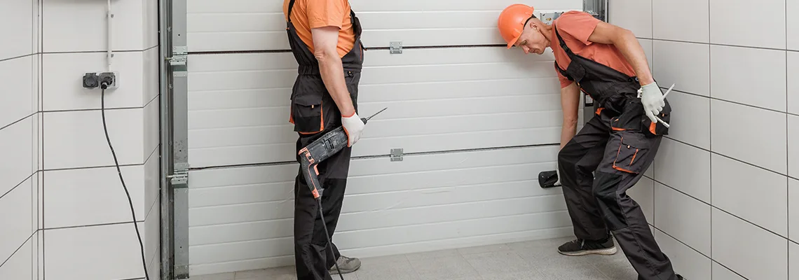 Fix Commercial Garage Door Issues in Orlando, Florida