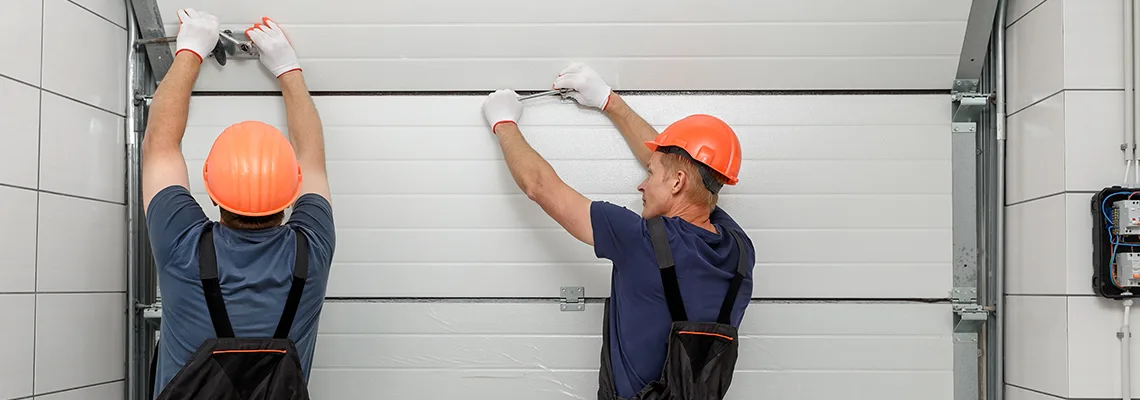 Driveway Garage Door Local Technicians in Orlando, Florida